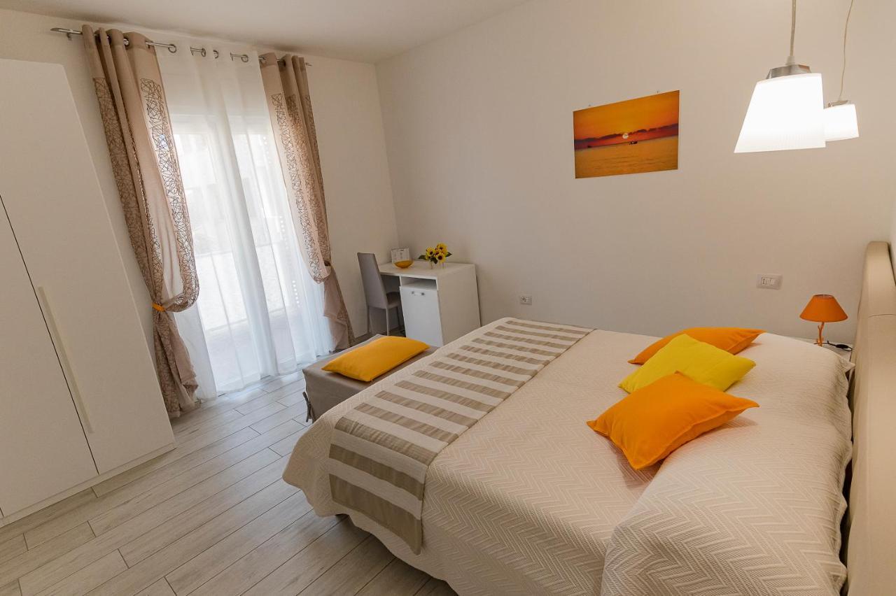 Pineta Del Mare Bed & Breakfast Alba Adriatica Eksteriør bilde